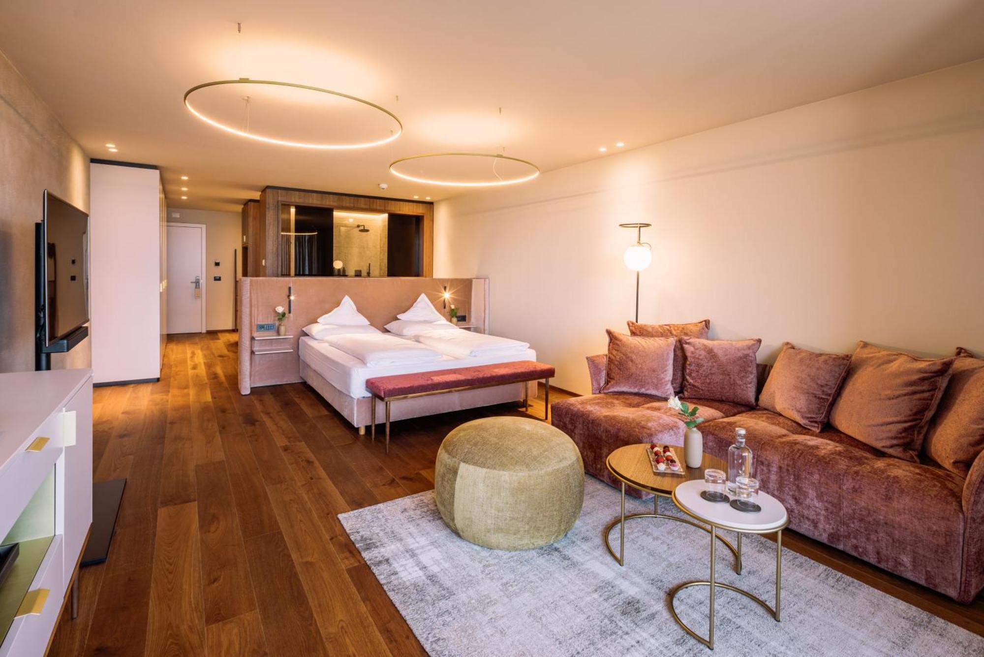 שנה Hotel Hohenwart מראה חיצוני תמונה