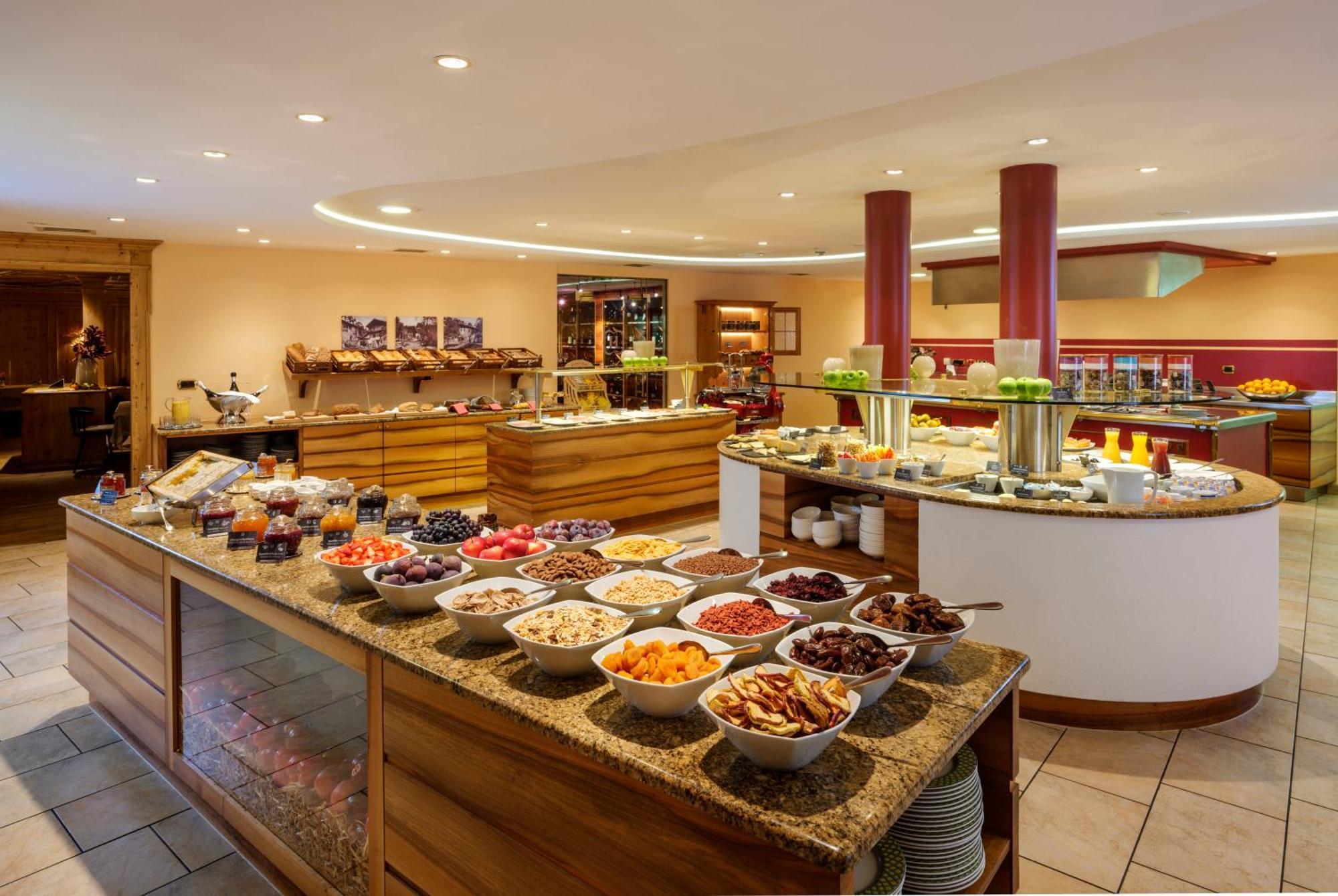 שנה Hotel Hohenwart מראה חיצוני תמונה